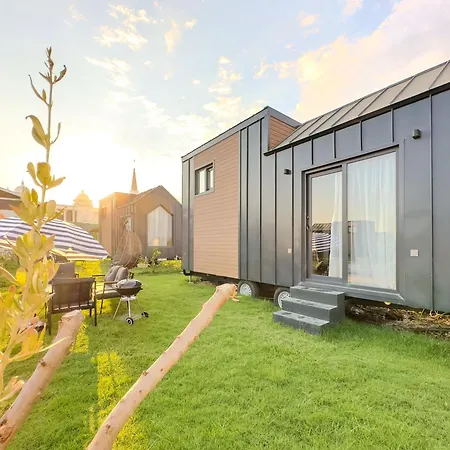 Serenity Village 아파트호텔 3*